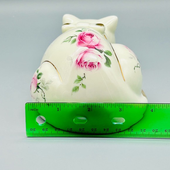 Vintage Ceramic Sleeping Cat Adorned With Pink Roses and Gold Accents 7” - Picture 8 of 9